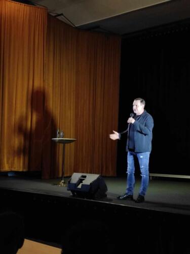4stand-up-kaminski-2024